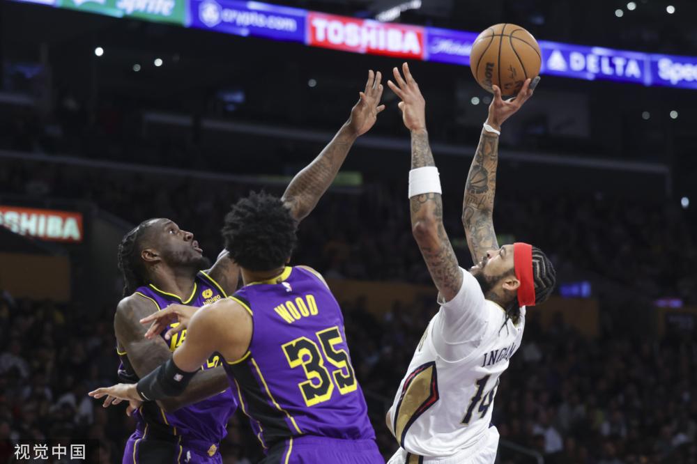 更牵动着球 更牵动着球