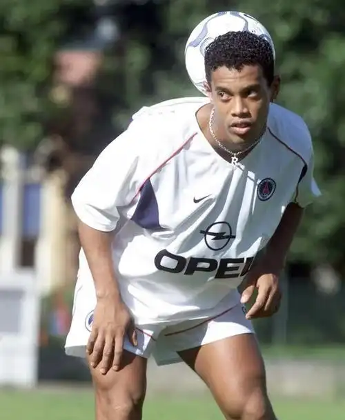 中国足球的 中国足球的